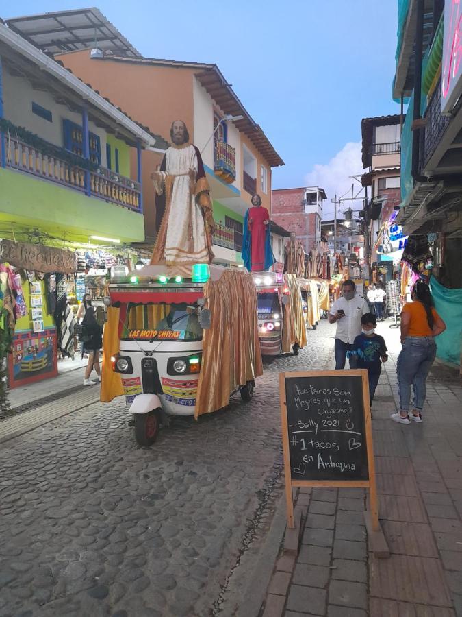 El Paraiso Paisa 5 Minutos Del Malecon Parqueadero Privado A Guatapé Zewnętrze zdjęcie